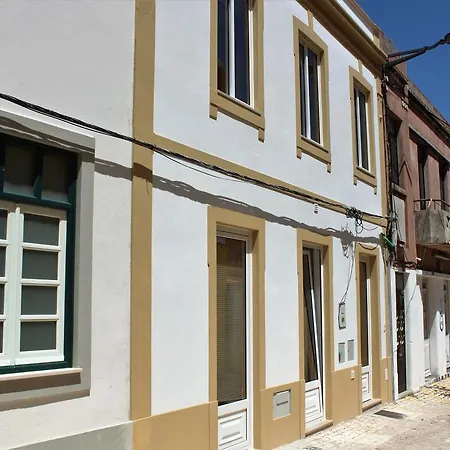 Διαμέρισμα Isaura *